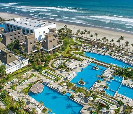 Master Room Mayan Palace At Vidanta Acapulco Exterior foto